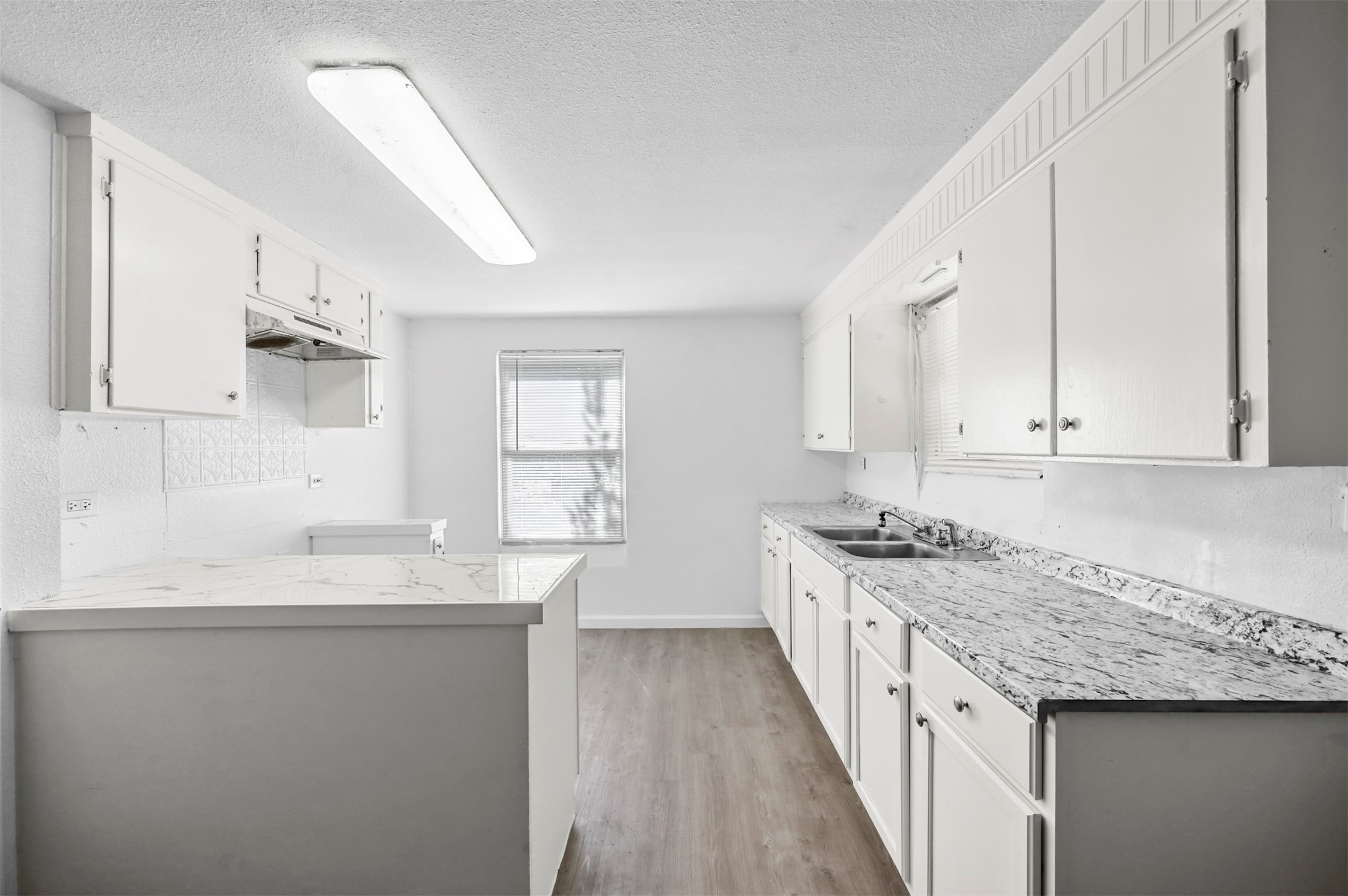 120 E Monterey Street Denison TX 75021