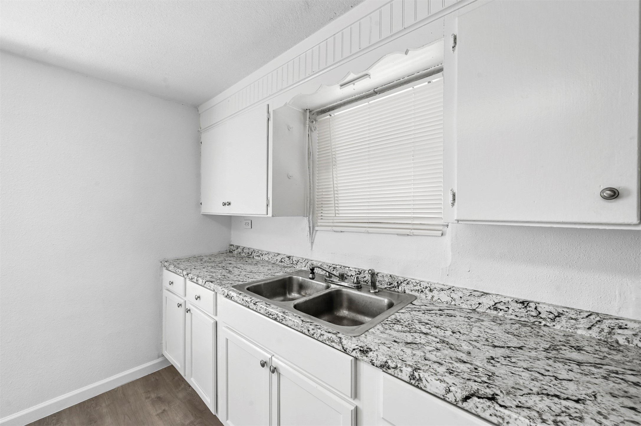 120 E Monterey Street Denison TX 75021