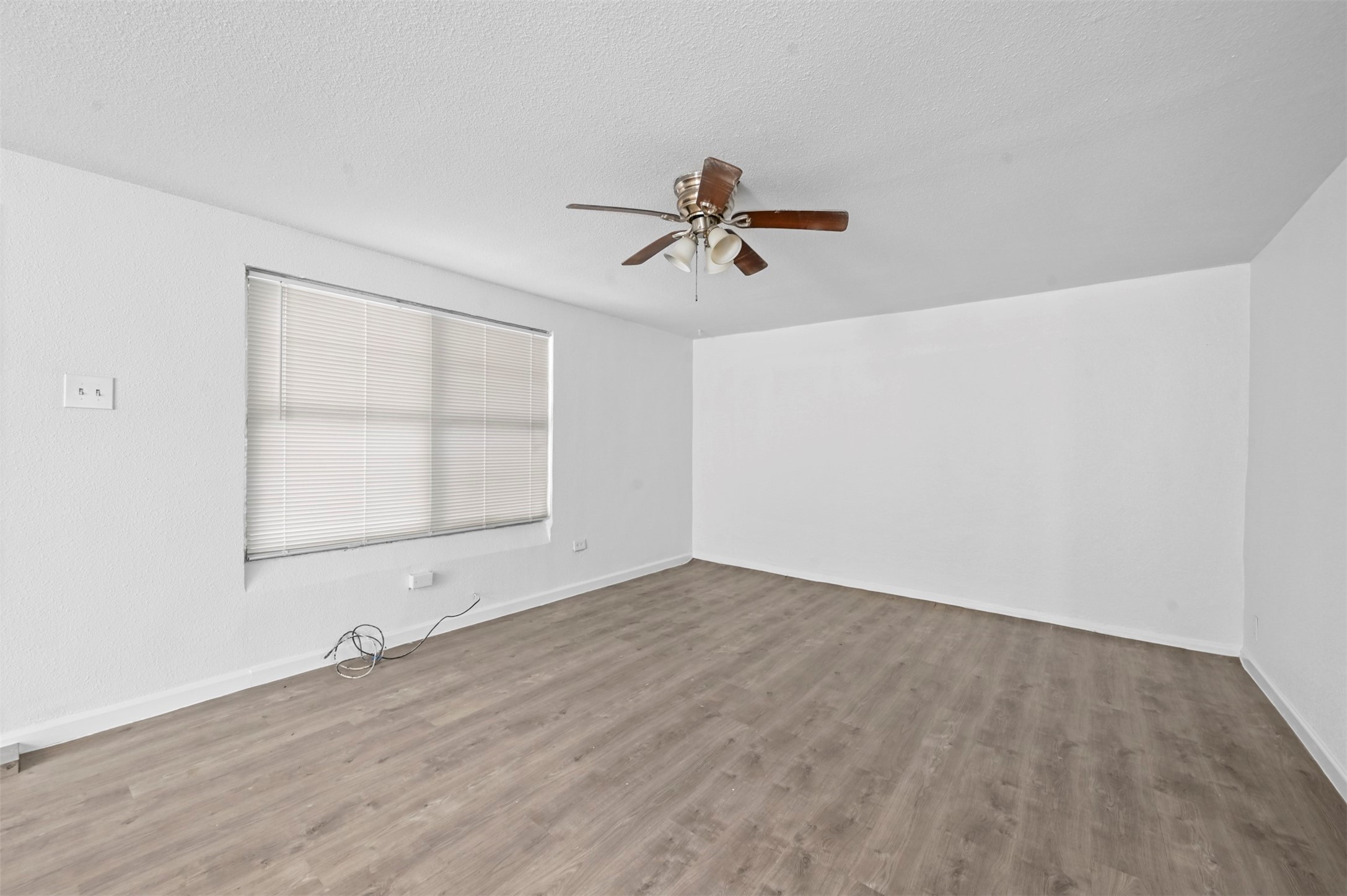 120 E Monterey Street Denison TX 75021