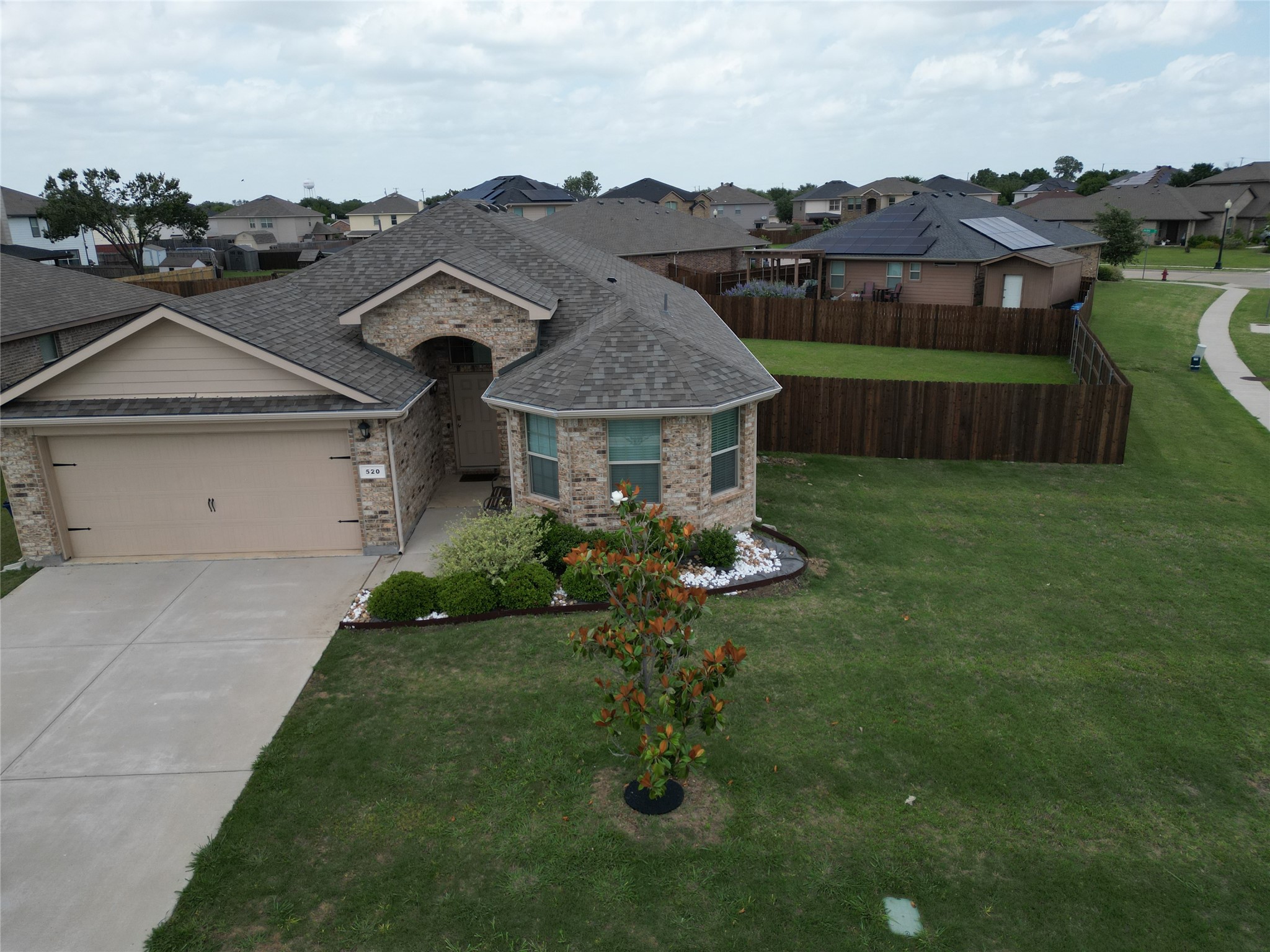 520 Cantebury Park Lane Ponder TX 76259