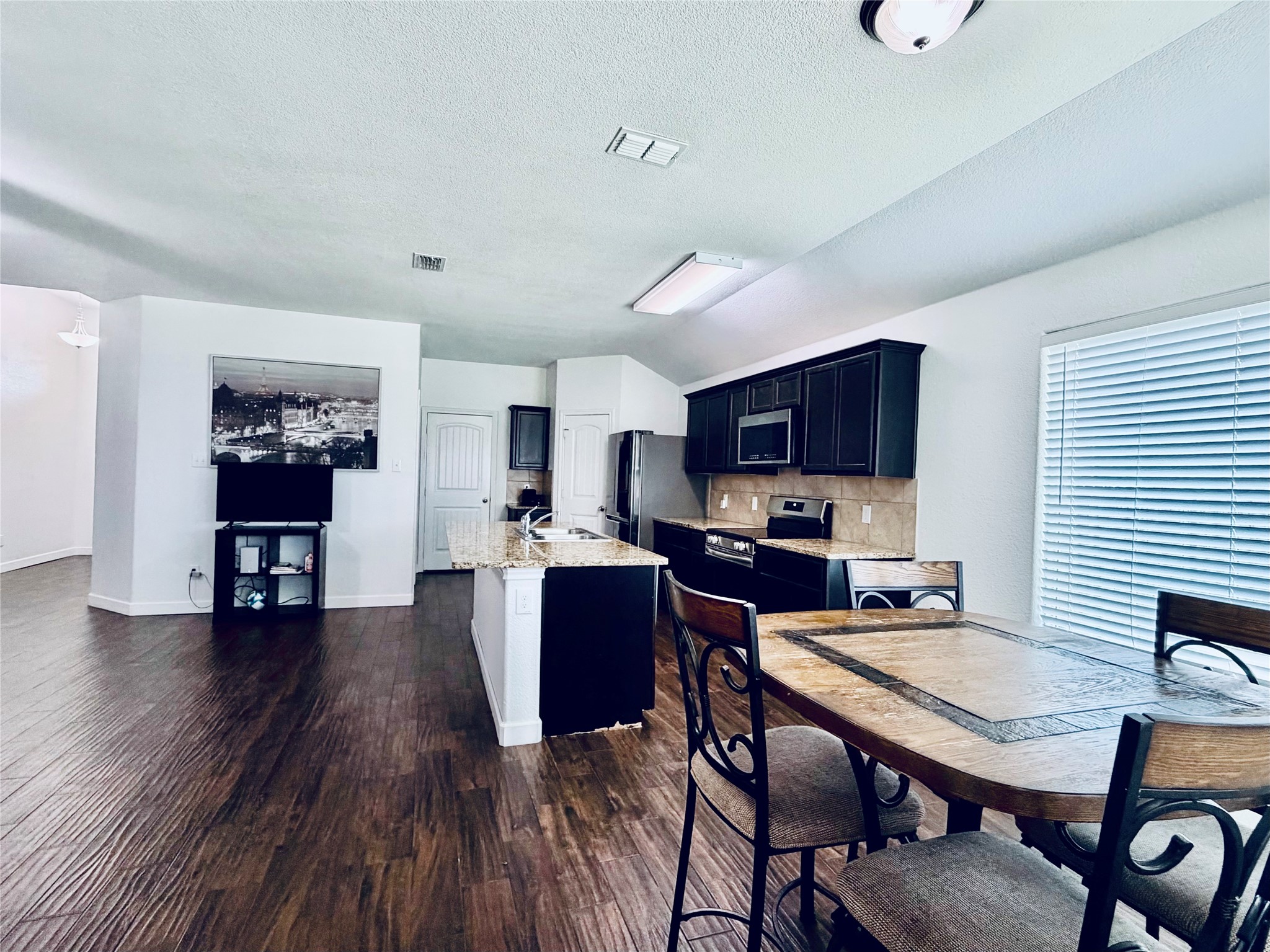 520 Cantebury Park Lane Ponder TX 76259