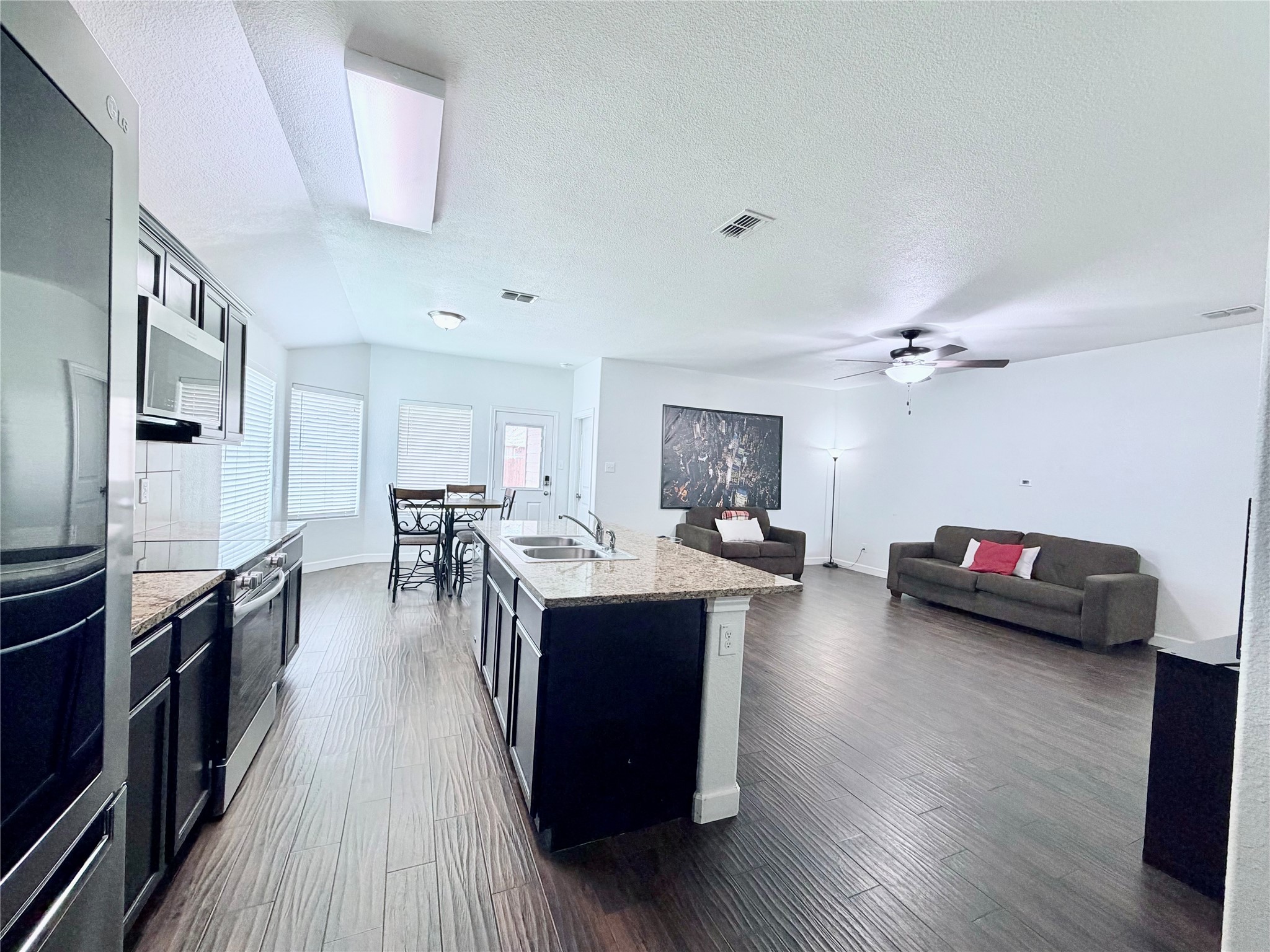 520 Cantebury Park Lane Ponder TX 76259