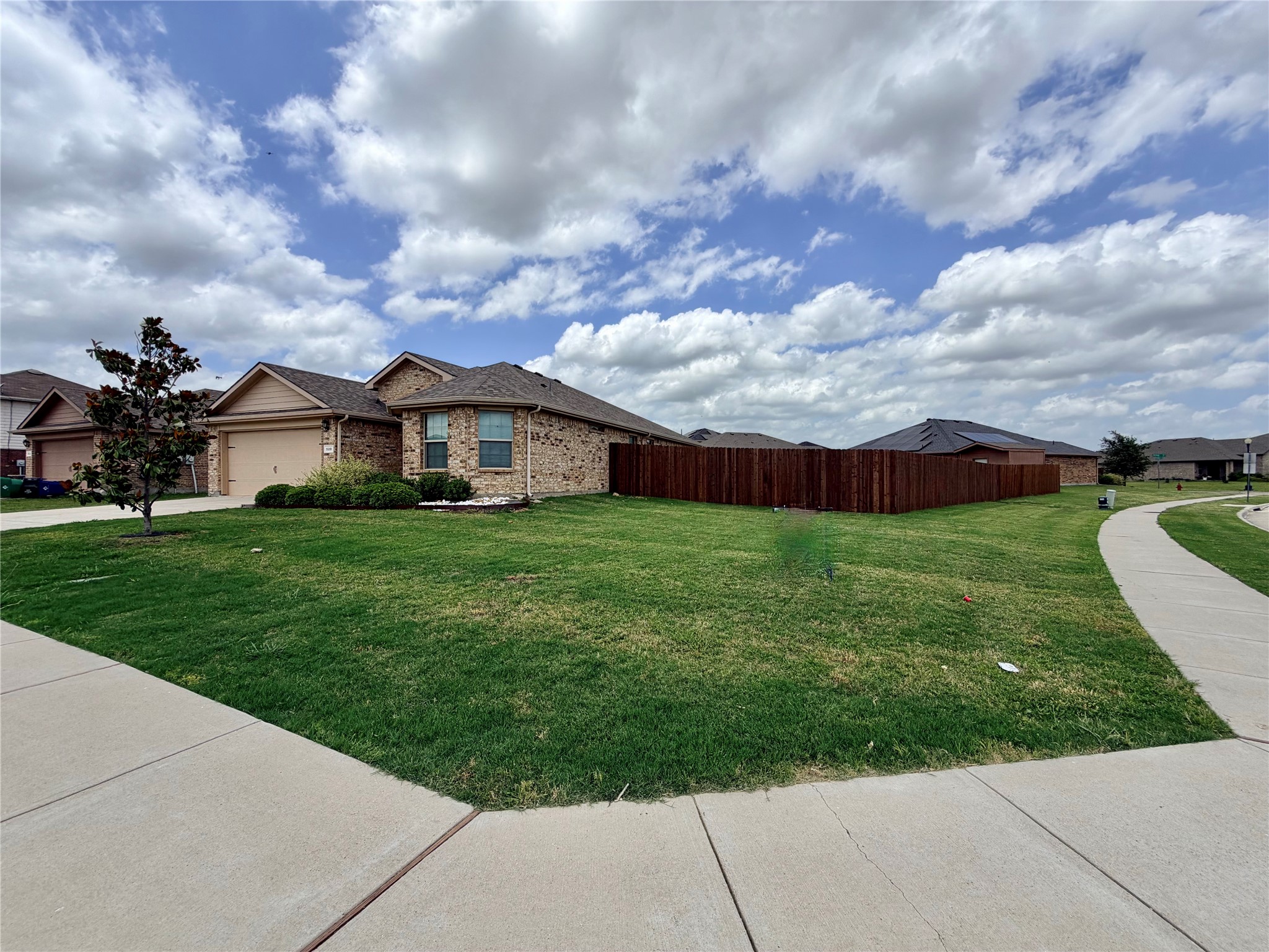 520 Cantebury Park Lane Ponder TX 76259