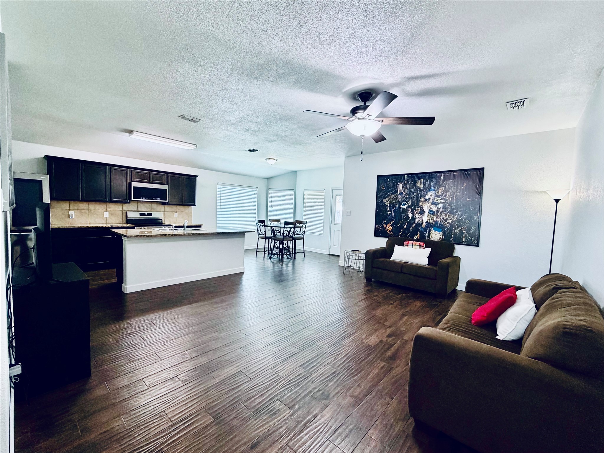 520 Cantebury Park Lane Ponder TX 76259