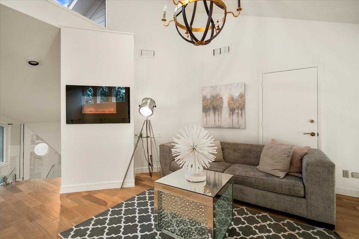 10827 Saint John Road Pilot Point TX 76258