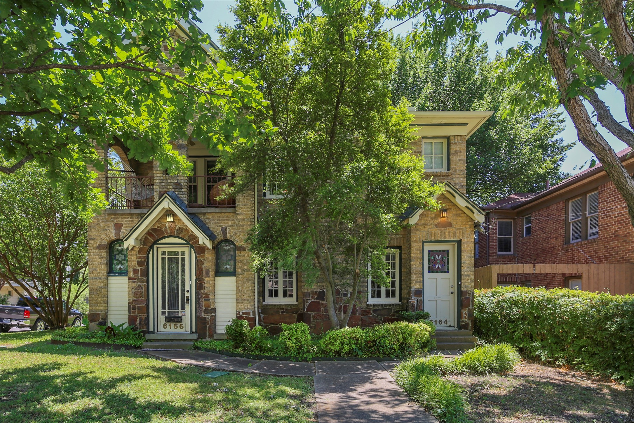 6166 Oram Street Dallas TX 75214