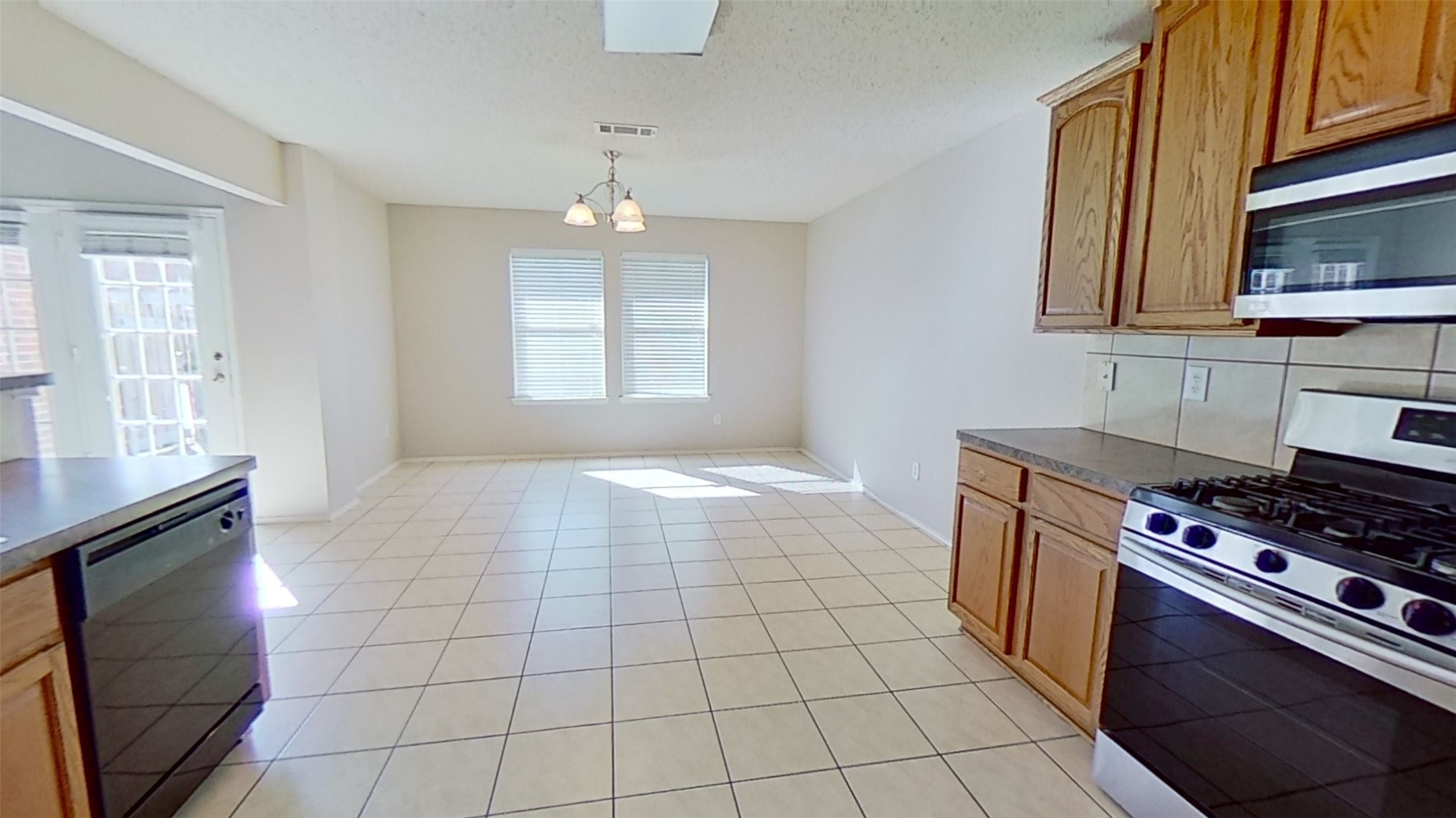478 Clearbranch Drive Lancaster TX 75146