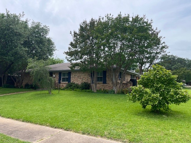 2701 Chadwick Drive Plano TX 75075