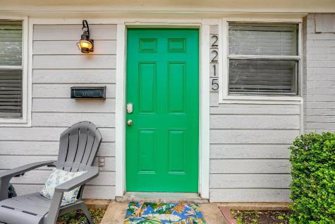 2215 5TH Avenue Fort Worth TX 76110