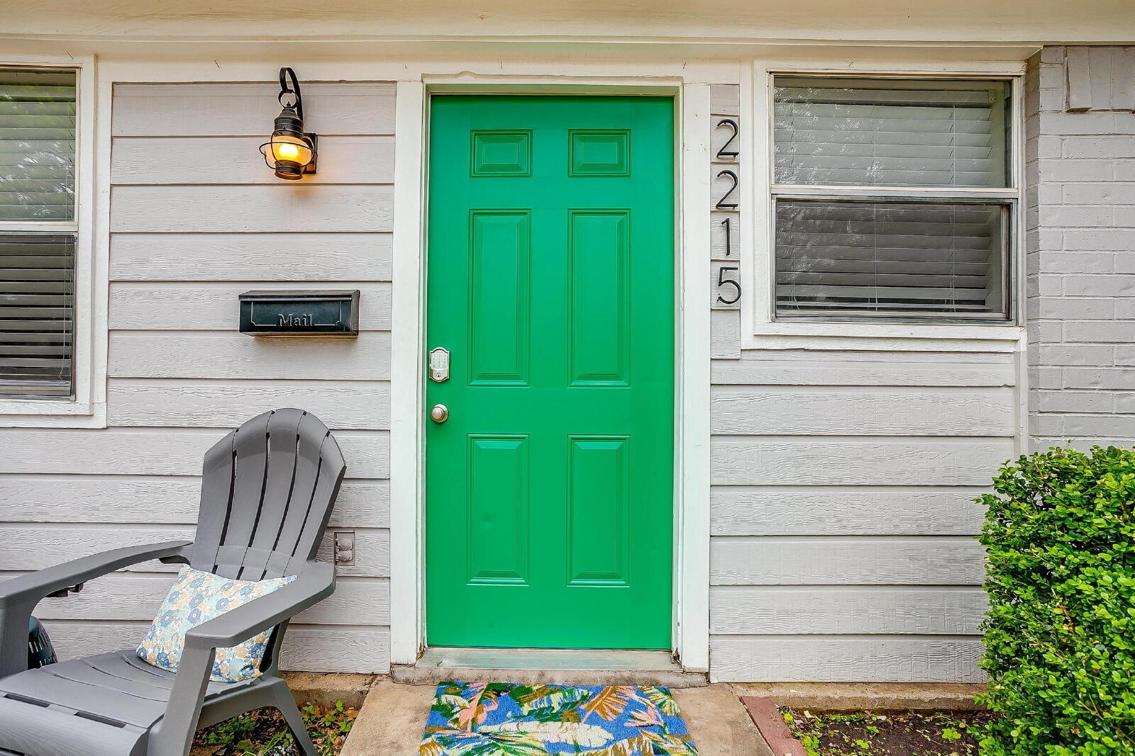 2215 5th Avenue Fort Worth TX 76110
