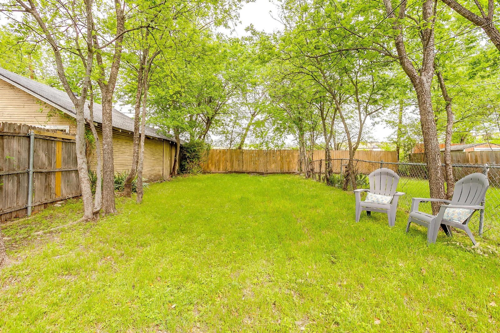 2215 5th Avenue Fort Worth TX 76110