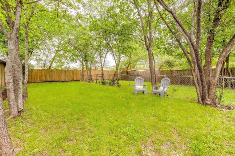 2215 5TH Avenue Fort Worth TX 76110