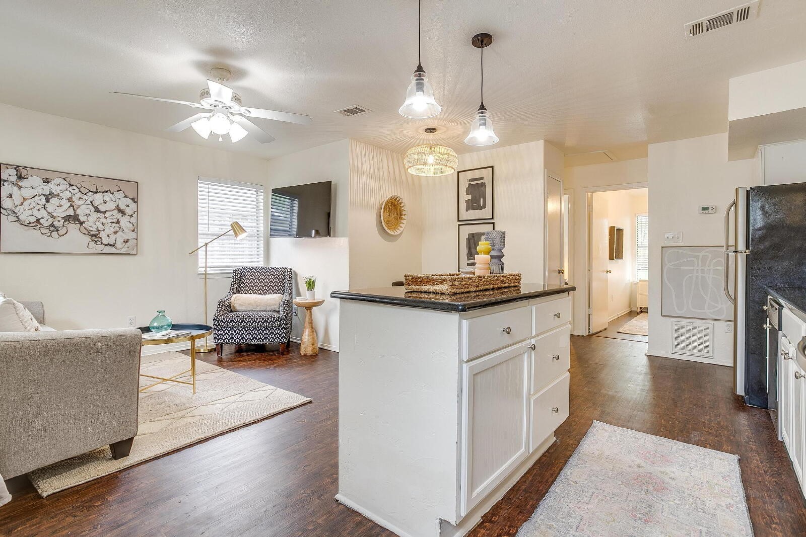 2215 5th Avenue Fort Worth TX 76110
