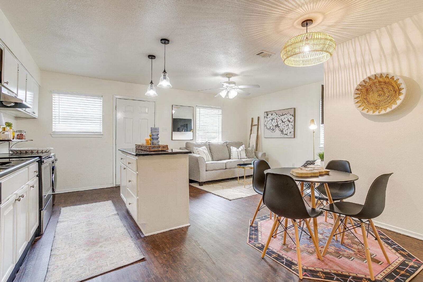 2215 5th Avenue Fort Worth TX 76110
