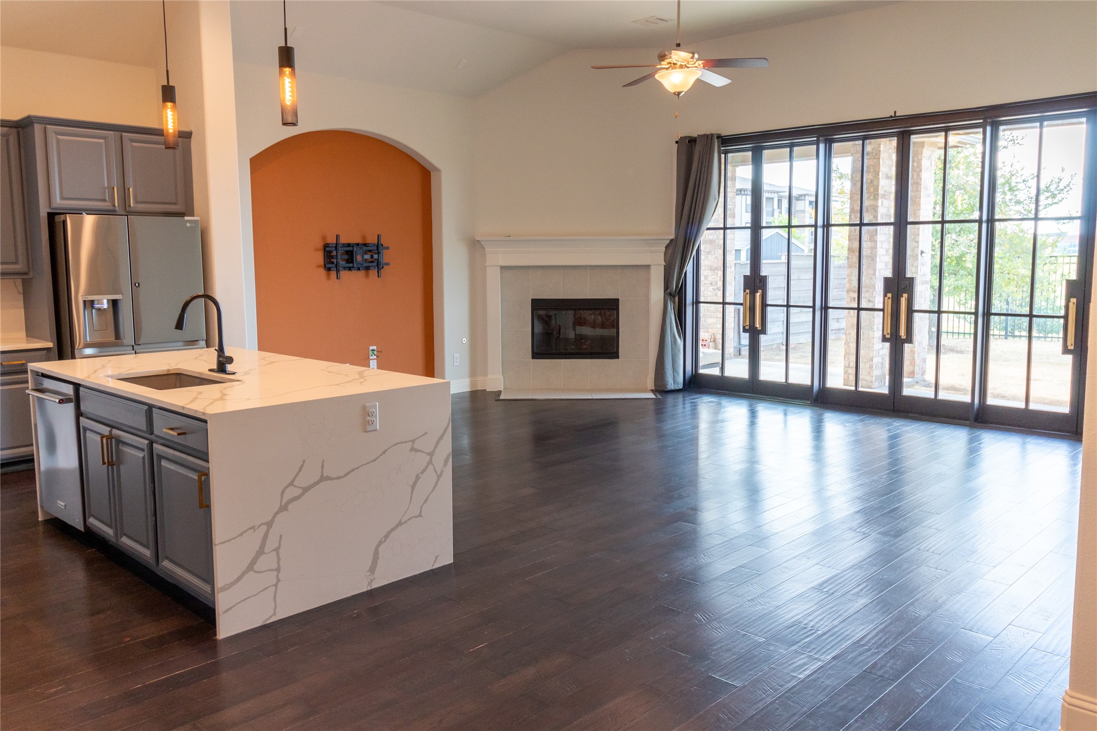 720 Field Crossing Little Elm TX 76227