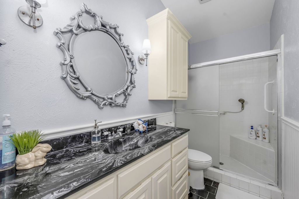 3330 Timberview Road Dallas TX 75229