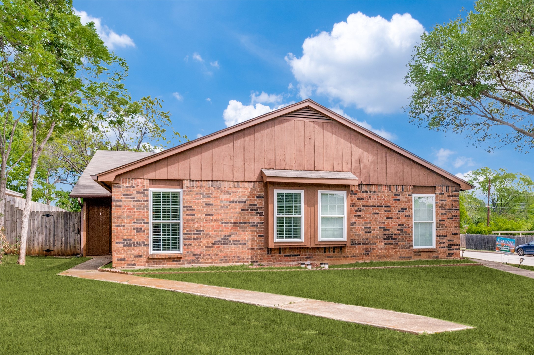 232 S Pipeline Road W Euless TX 76040
