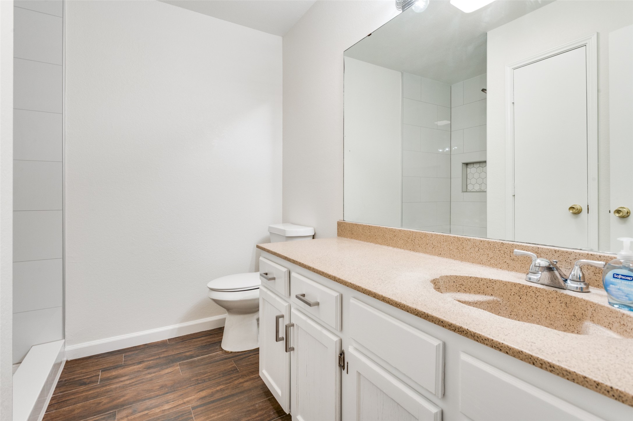 232 S Pipeline Road W Euless TX 76040
