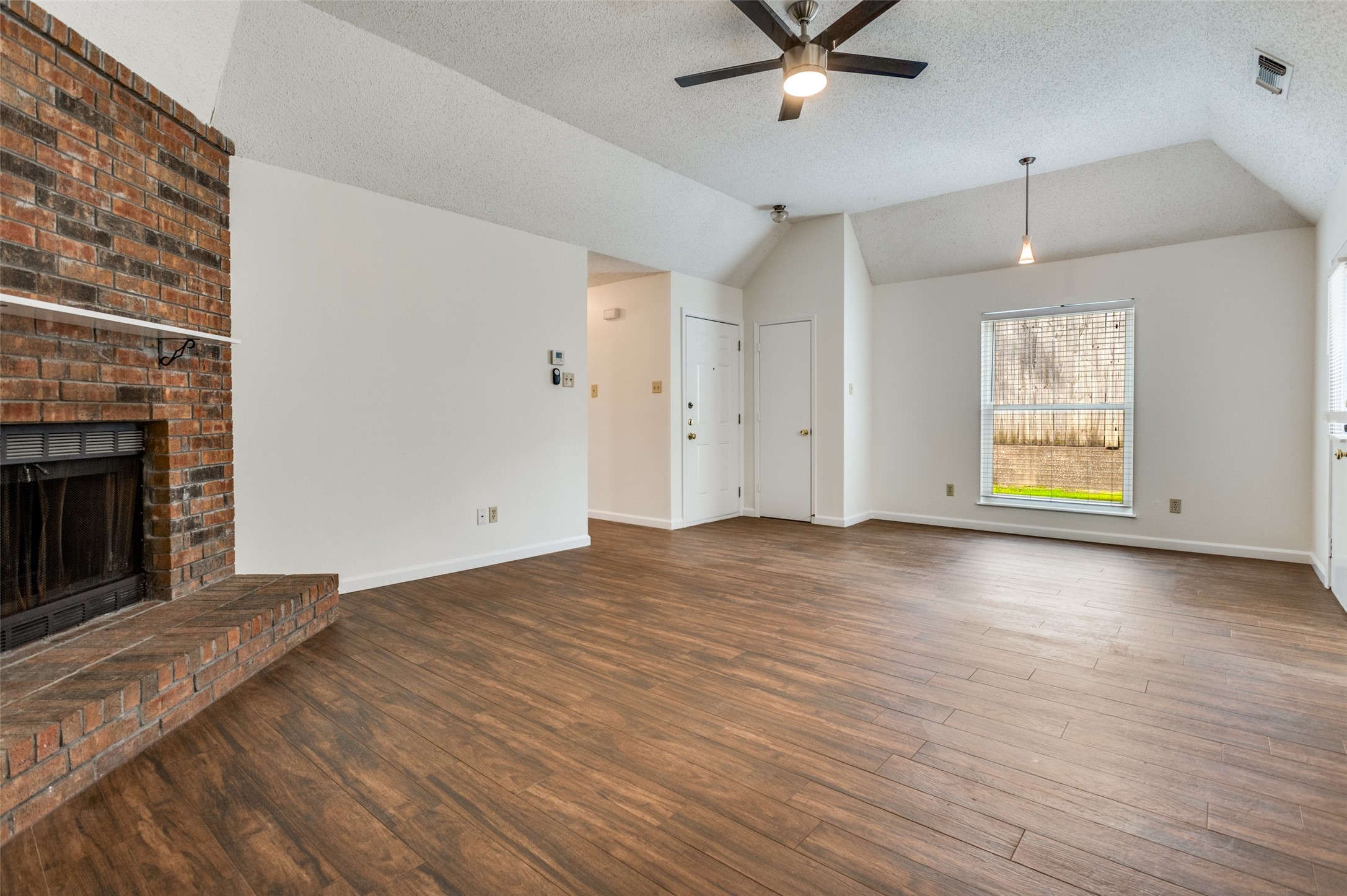 232 S Pipeline Road W Euless TX 76040