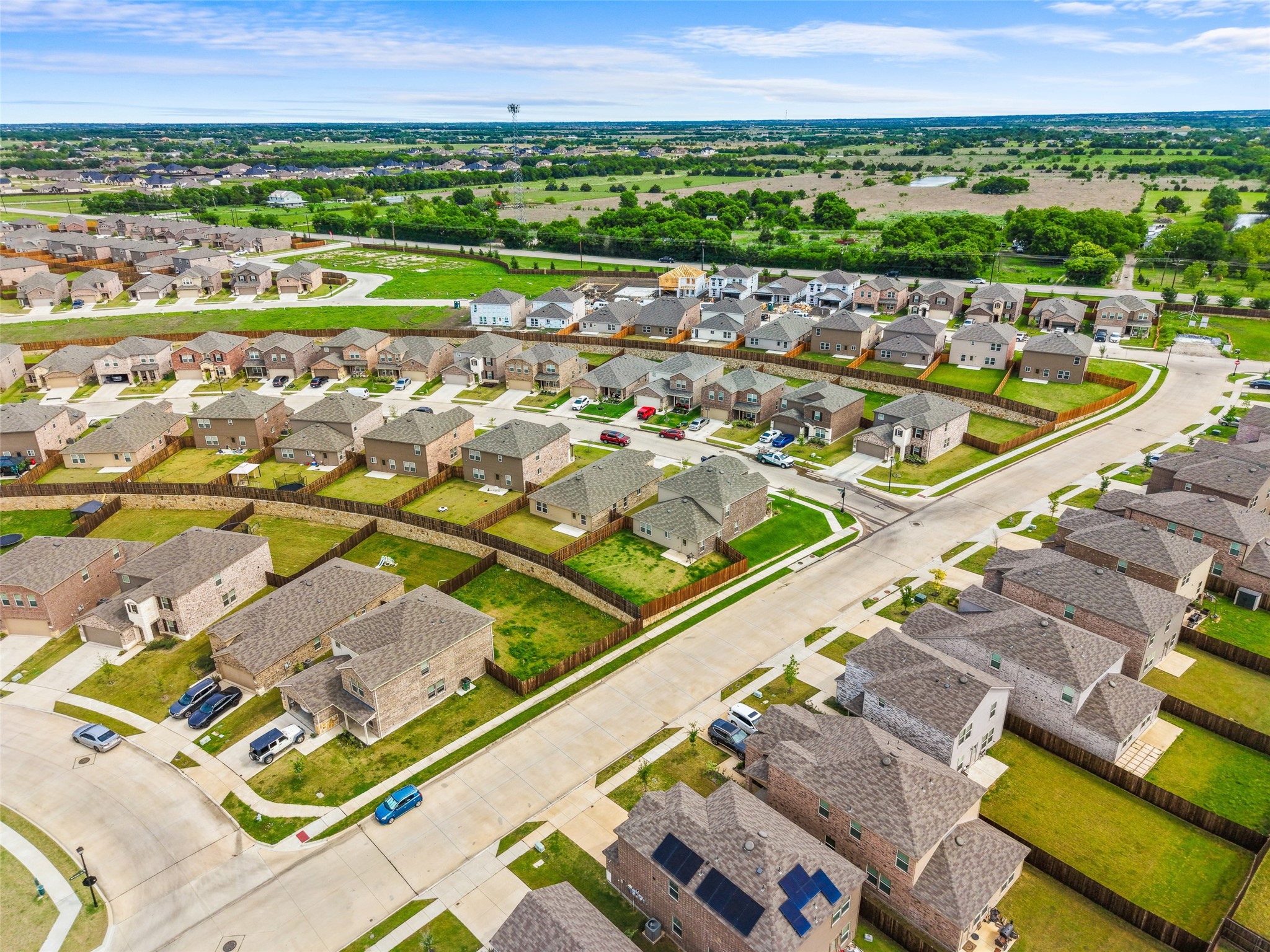 2062 Pleasant Knoll Circle Forney TX 75126