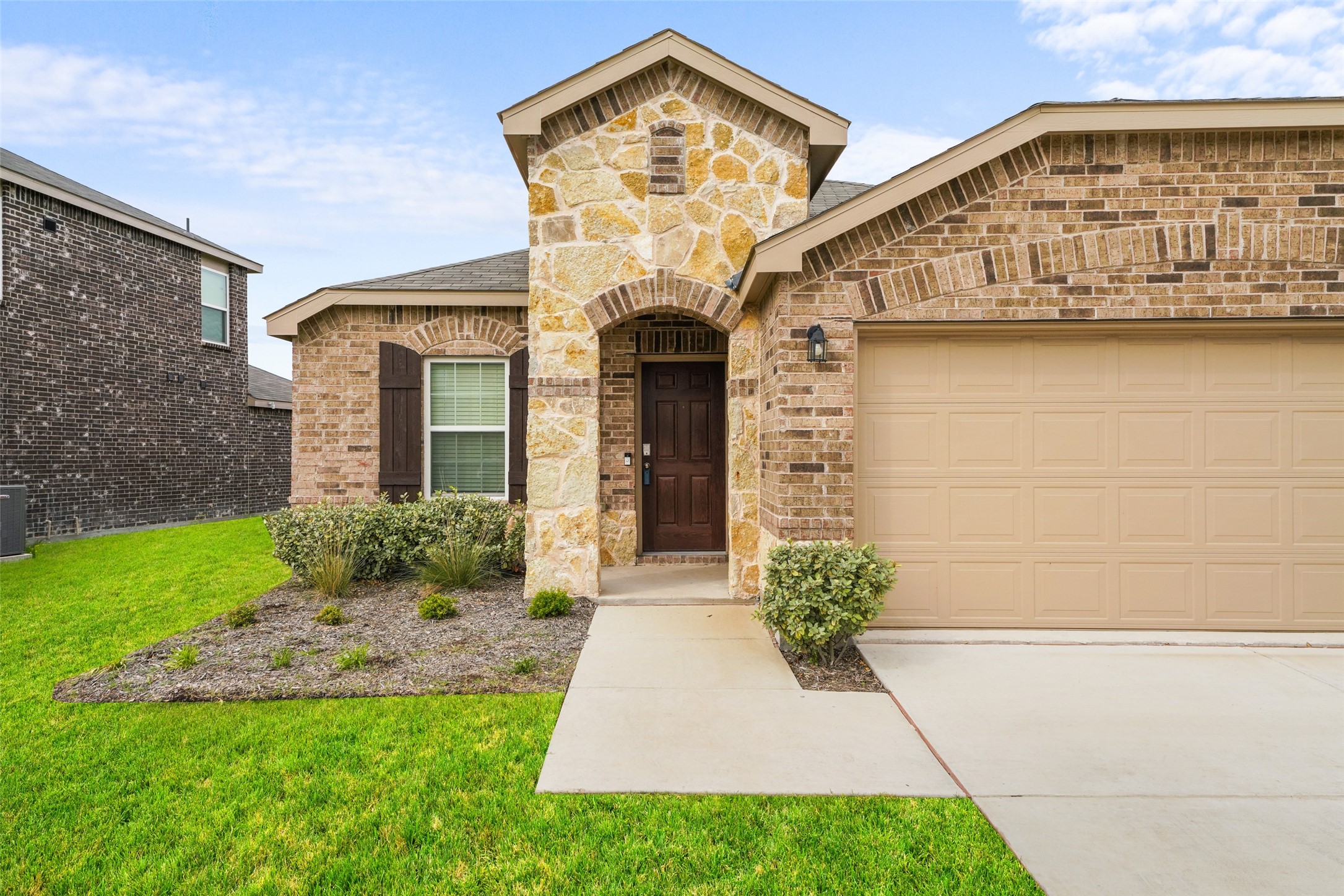 2062 Pleasant Knoll Circle Forney TX 75126