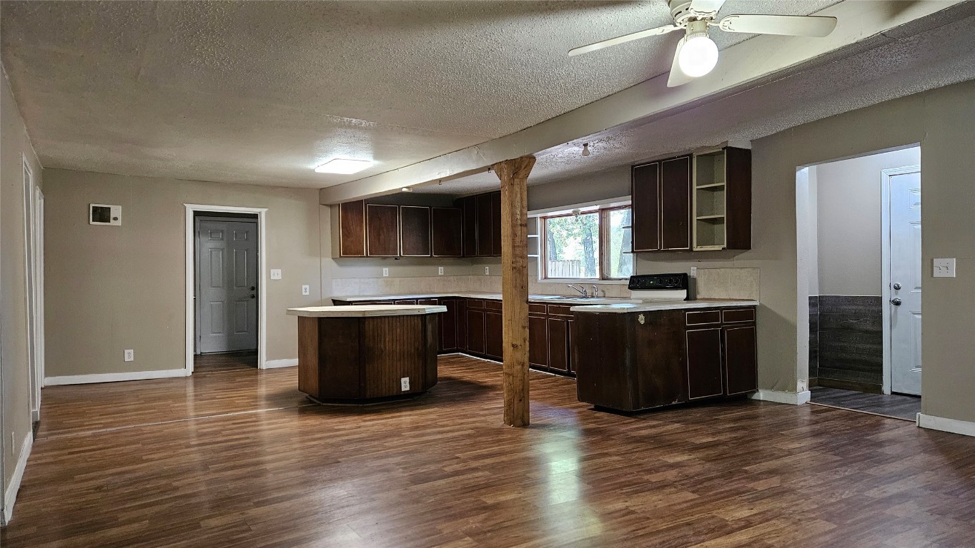 1909 Wahoo Lane West Tawakoni TX 75474