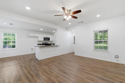521 E Sears Street Denison TX 75021