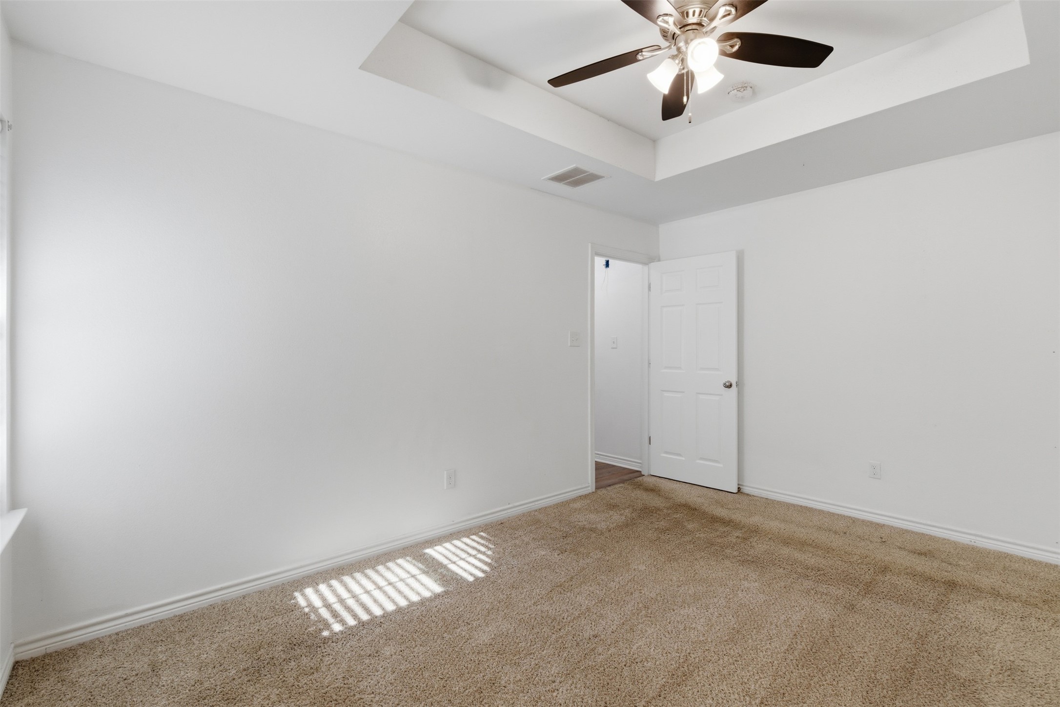 521 E Sears Street Denison TX 75021