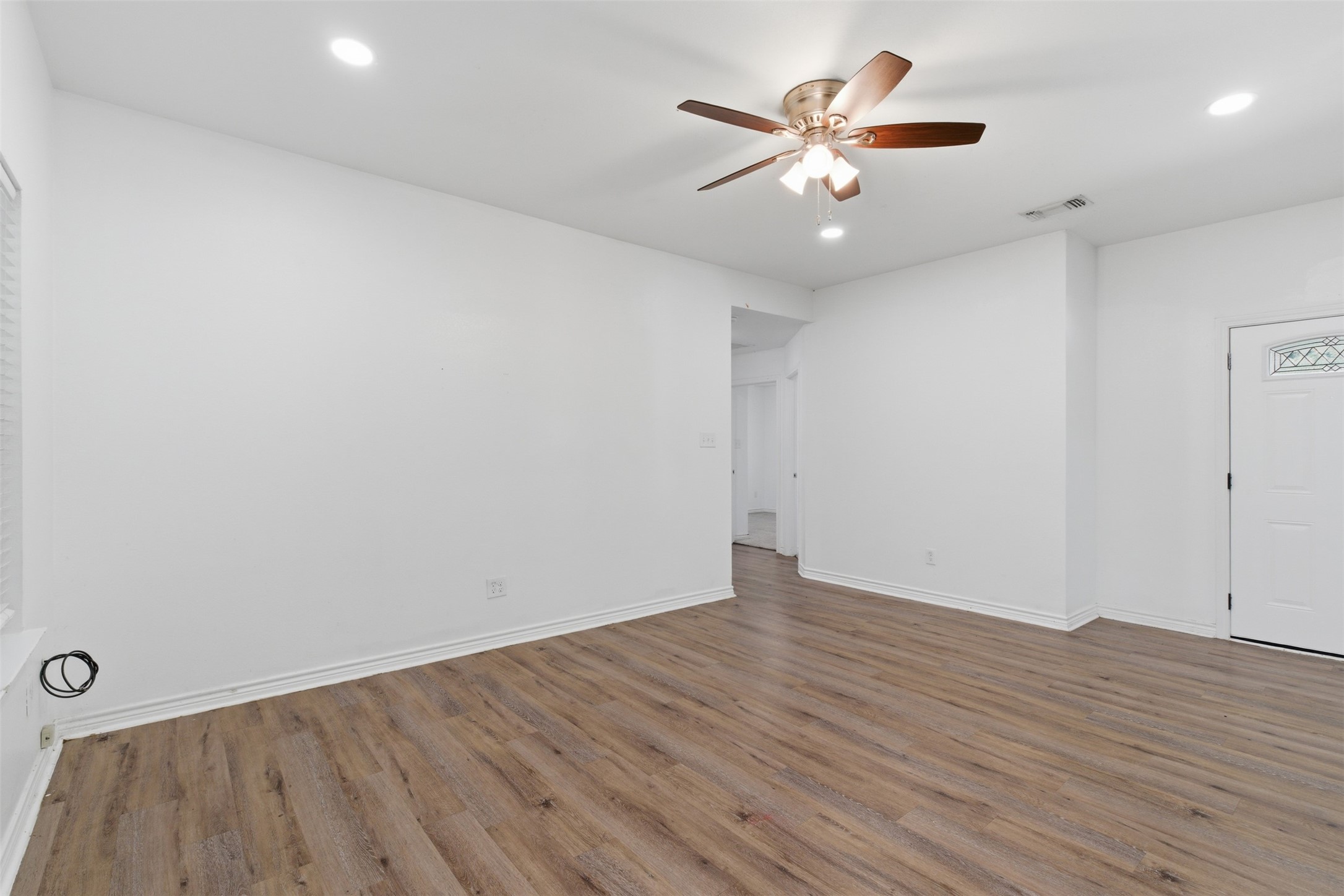 521 E Sears Street Denison TX 75021