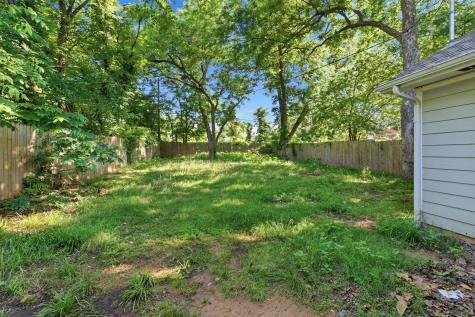 521 E Sears Street Denison TX 75021