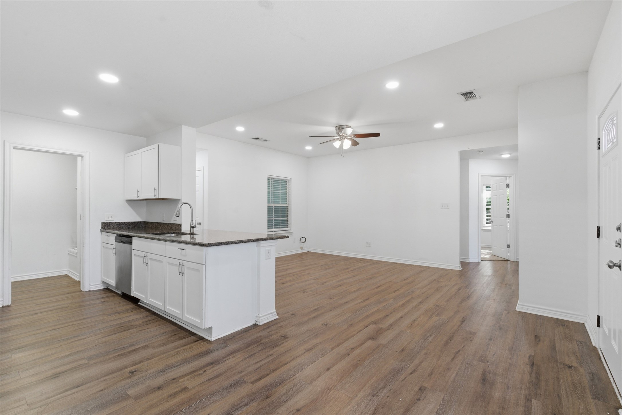 521 E Sears Street Denison TX 75021