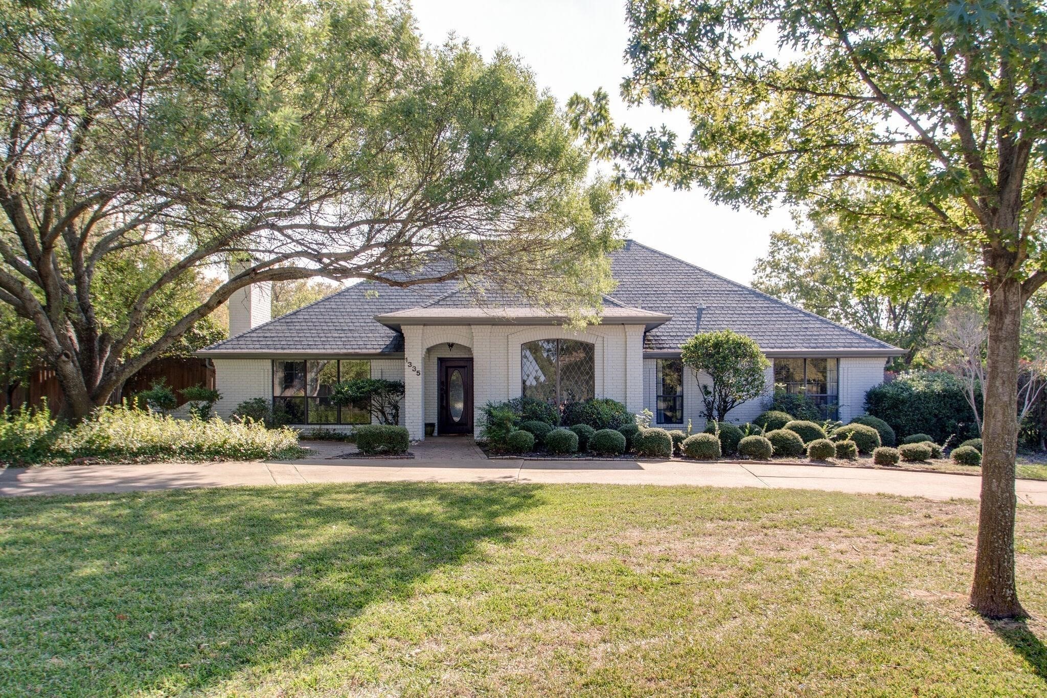 1335 Glen Cove Southlake TX 76092