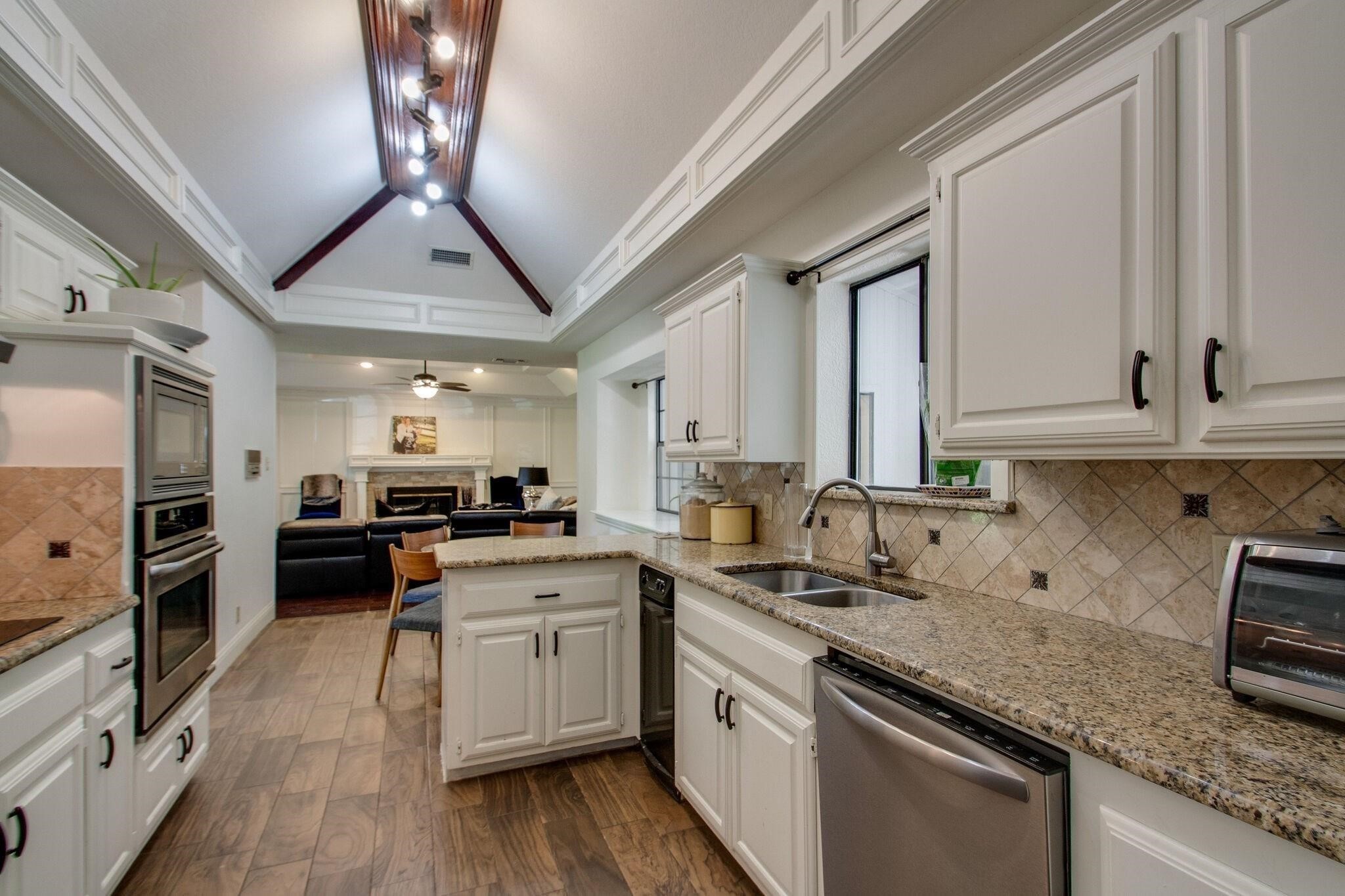1335 Glen Cove Southlake TX 76092