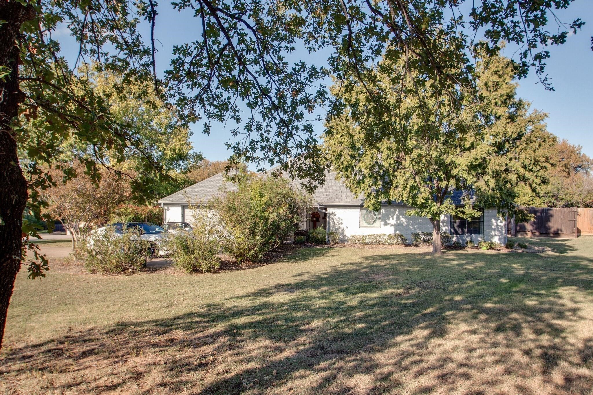 1335 Glen Cove Southlake TX 76092