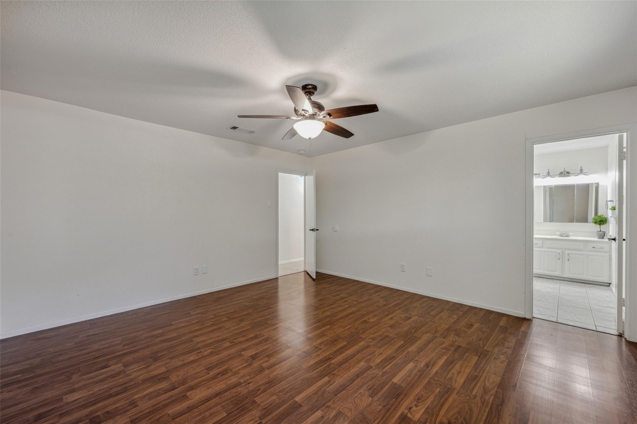 1138 Southwood Court Lewisville TX 75067
