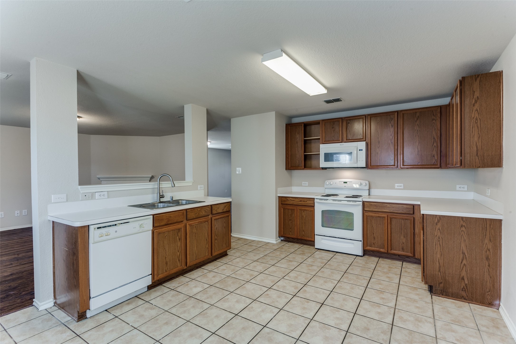 1145 Maplewood Lane Crowley TX 76036