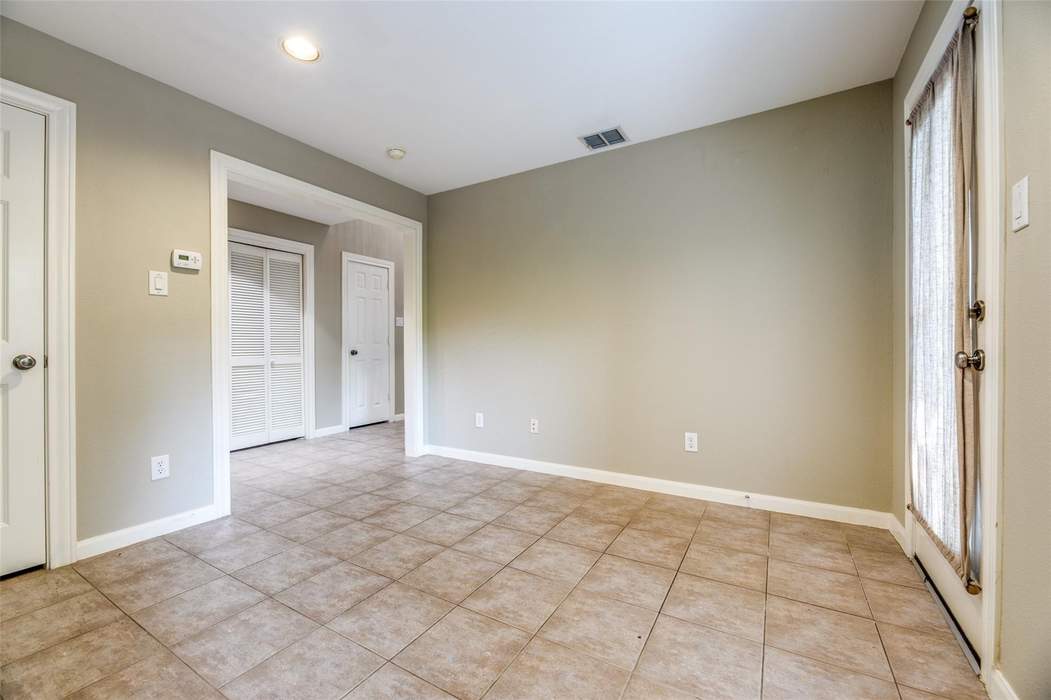 3903 Holland Avenue Dallas TX 75219