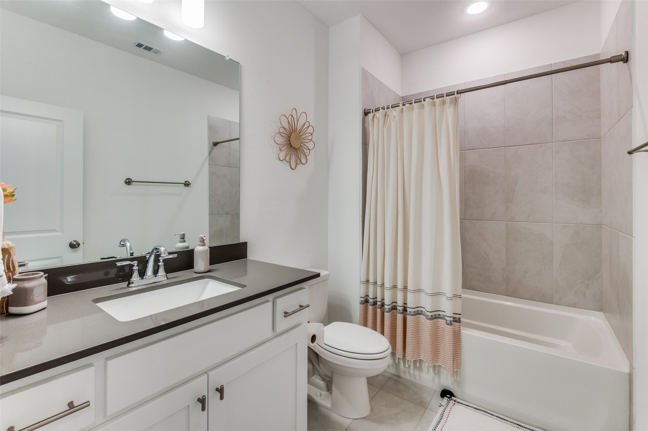680 Claire Lane Lewisville TX 75067