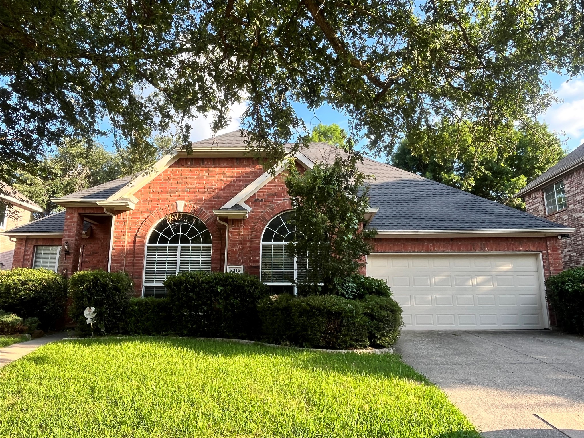 5313 Stone Brooke Crossing Mckinney TX 75072