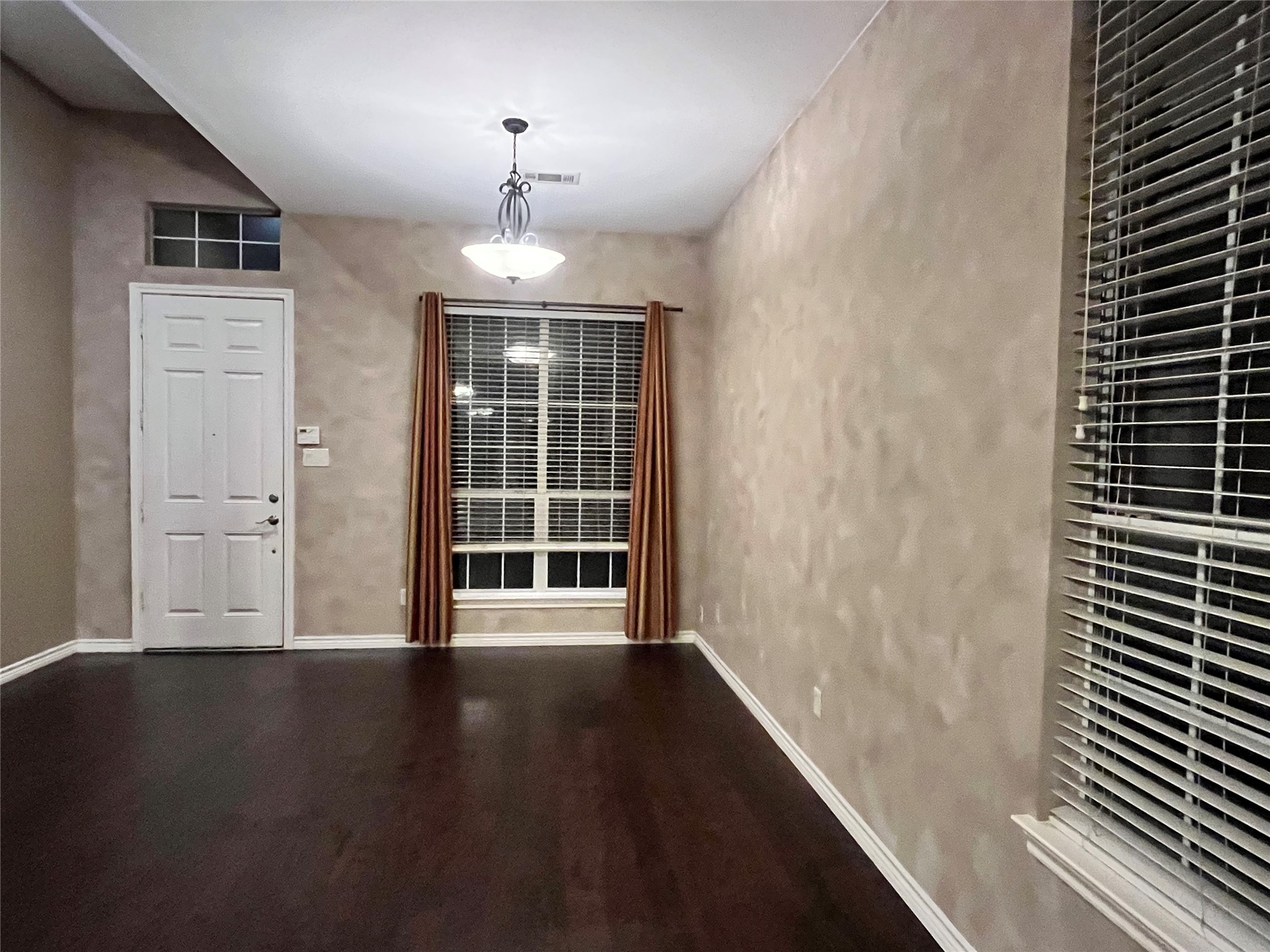 5313 Stone Brooke Crossing Mckinney TX 75072