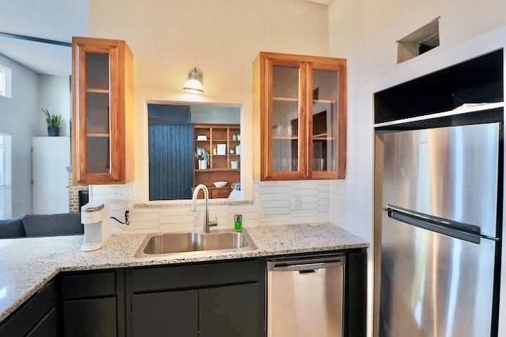 2708 Mccart Avenue Fort Worth TX 76110