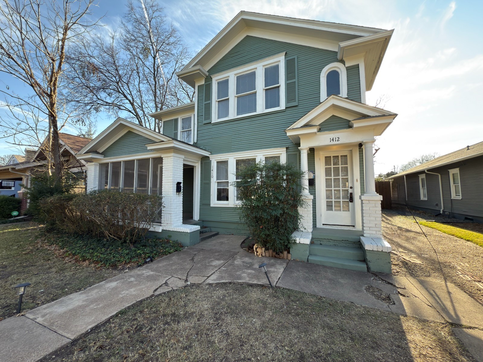 1410 Kings Highway Dallas TX 75208