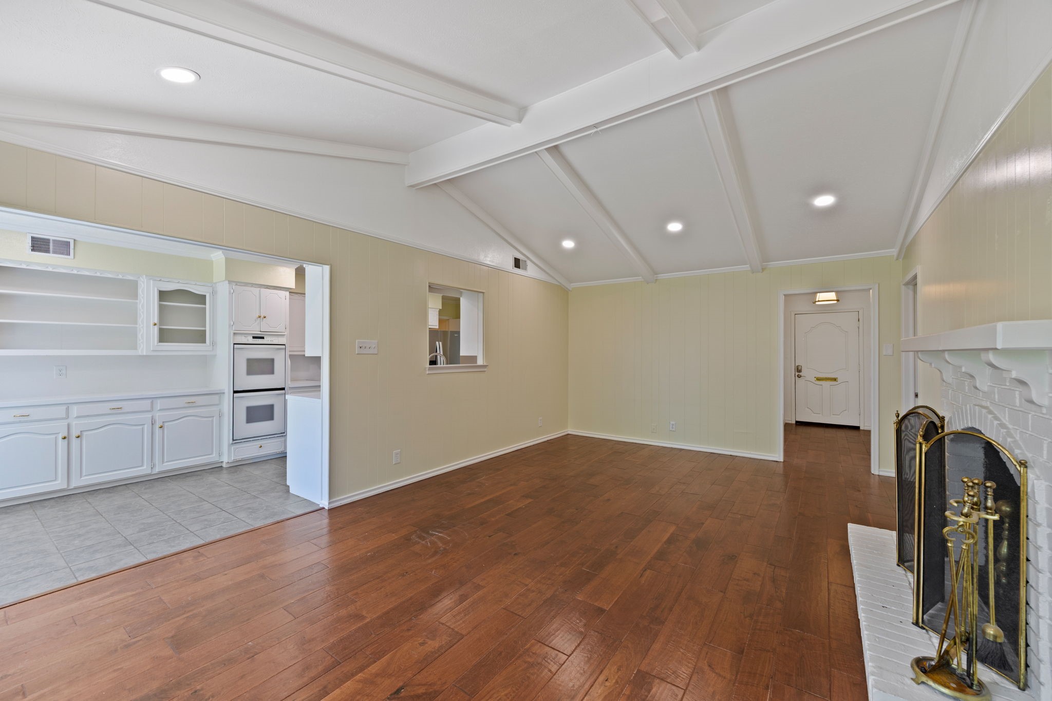 527 Twilight Trail Richardson TX 75080