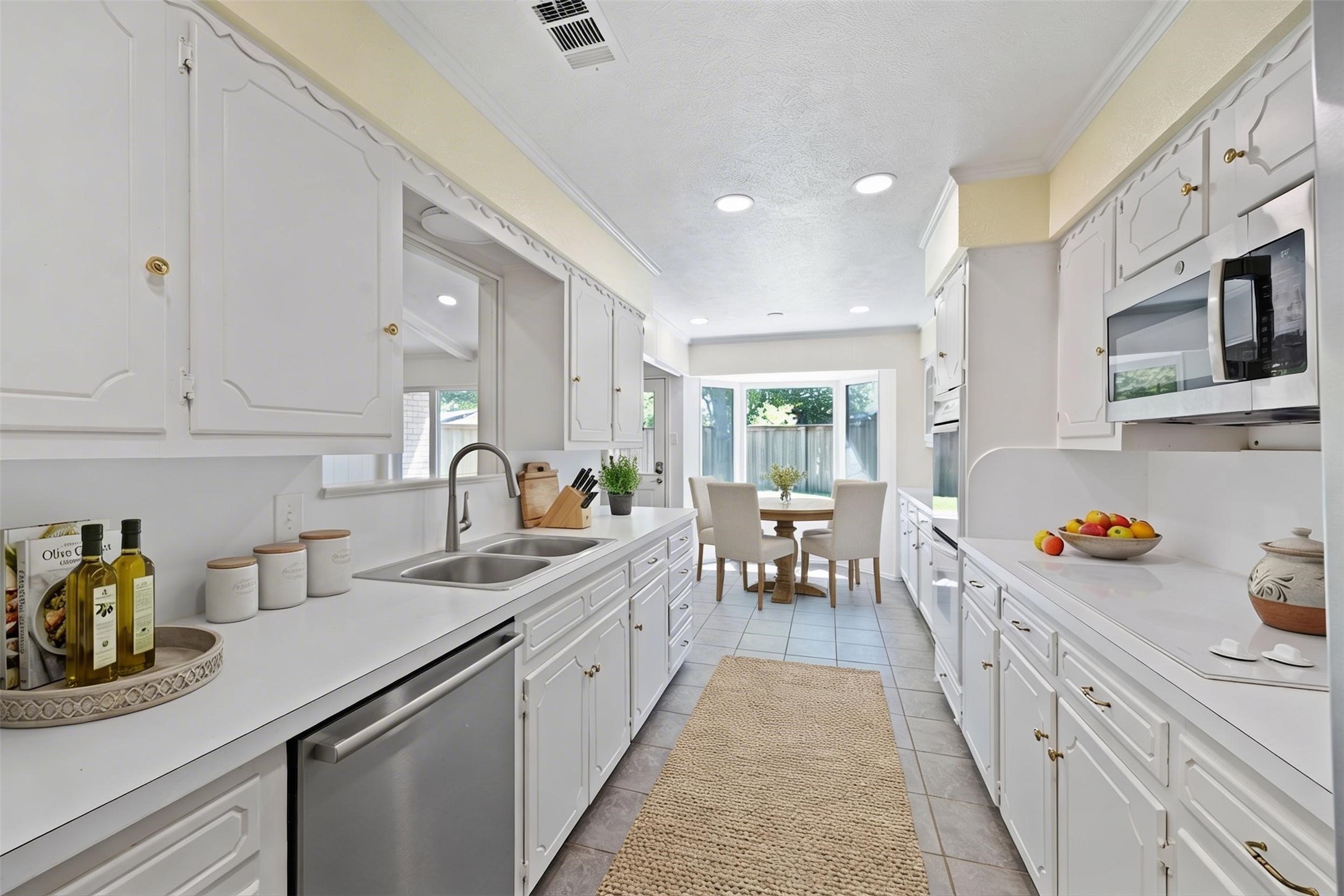 527 Twilight Trail Richardson TX 75080