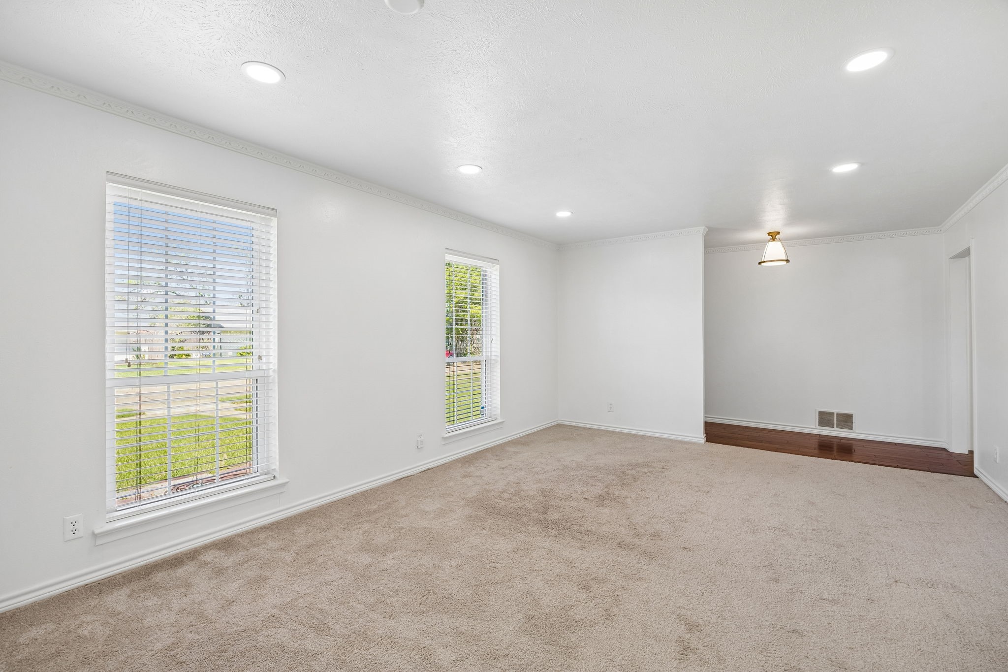527 Twilight Trail Richardson TX 75080