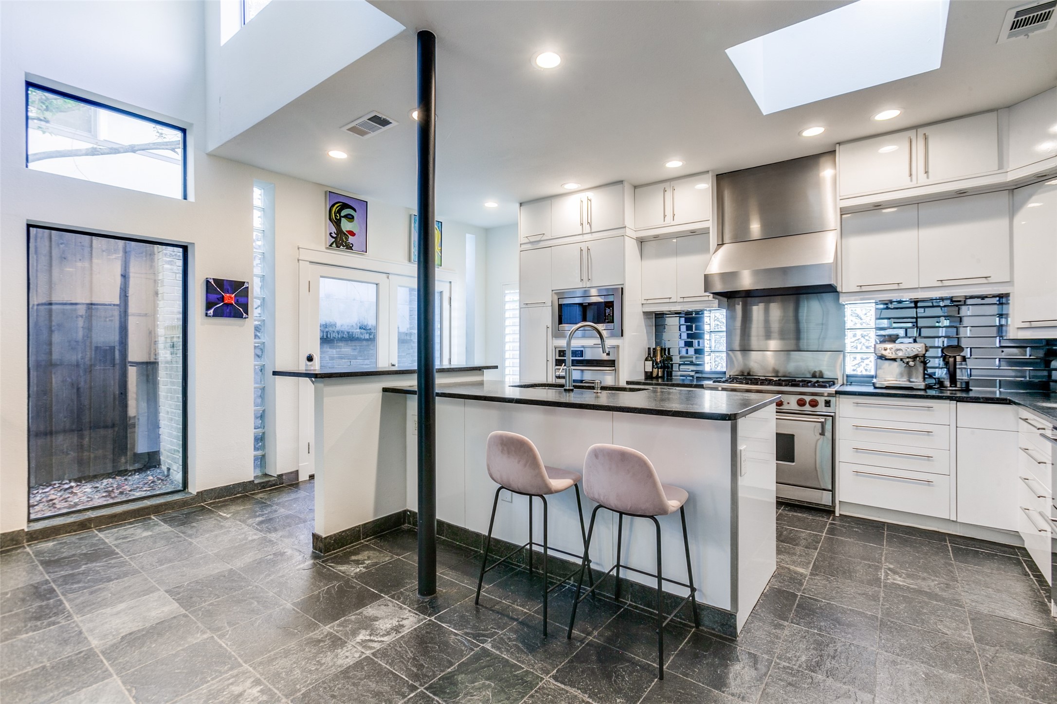 5454 Vickery Boulevard Dallas TX 75206