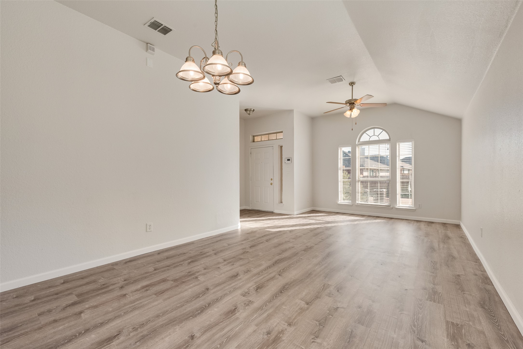 7437 Diamond Springs Trail Fort Worth TX 76123