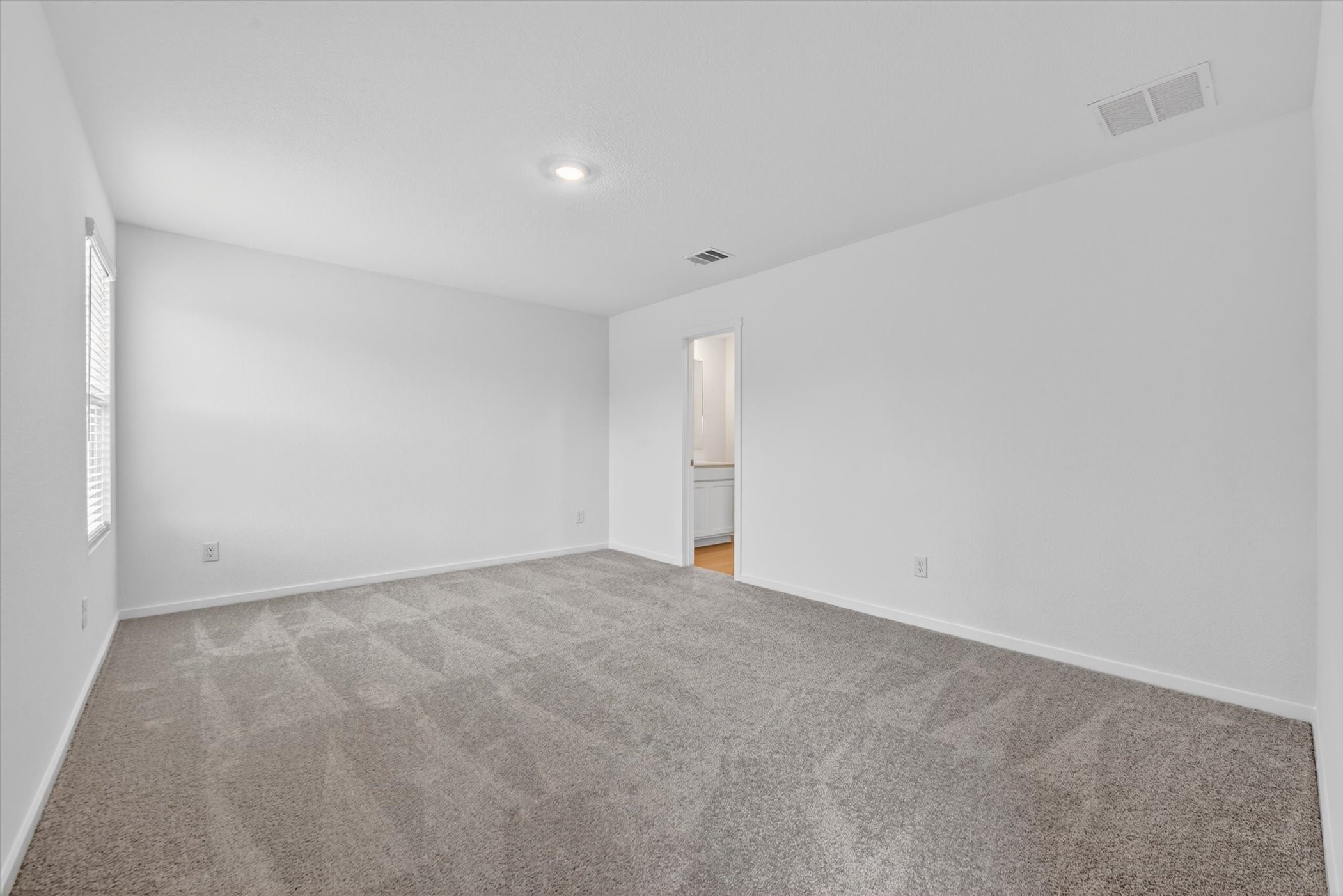 2051 Stable Lane Aubrey TX 76227