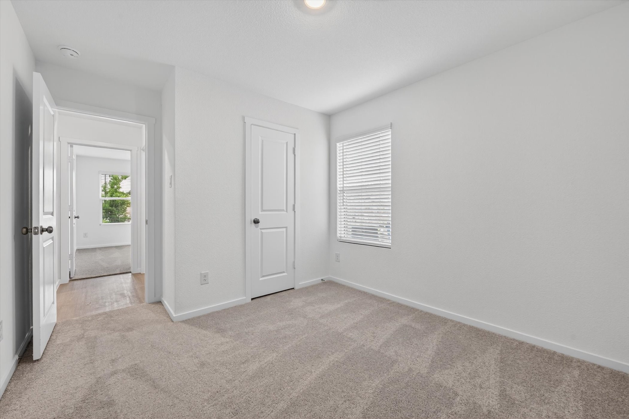 2051 Stable Lane Aubrey TX 76227
