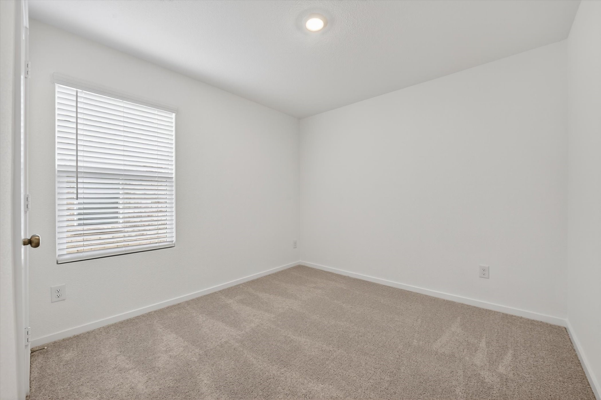 2051 Stable Lane Aubrey TX 76227
